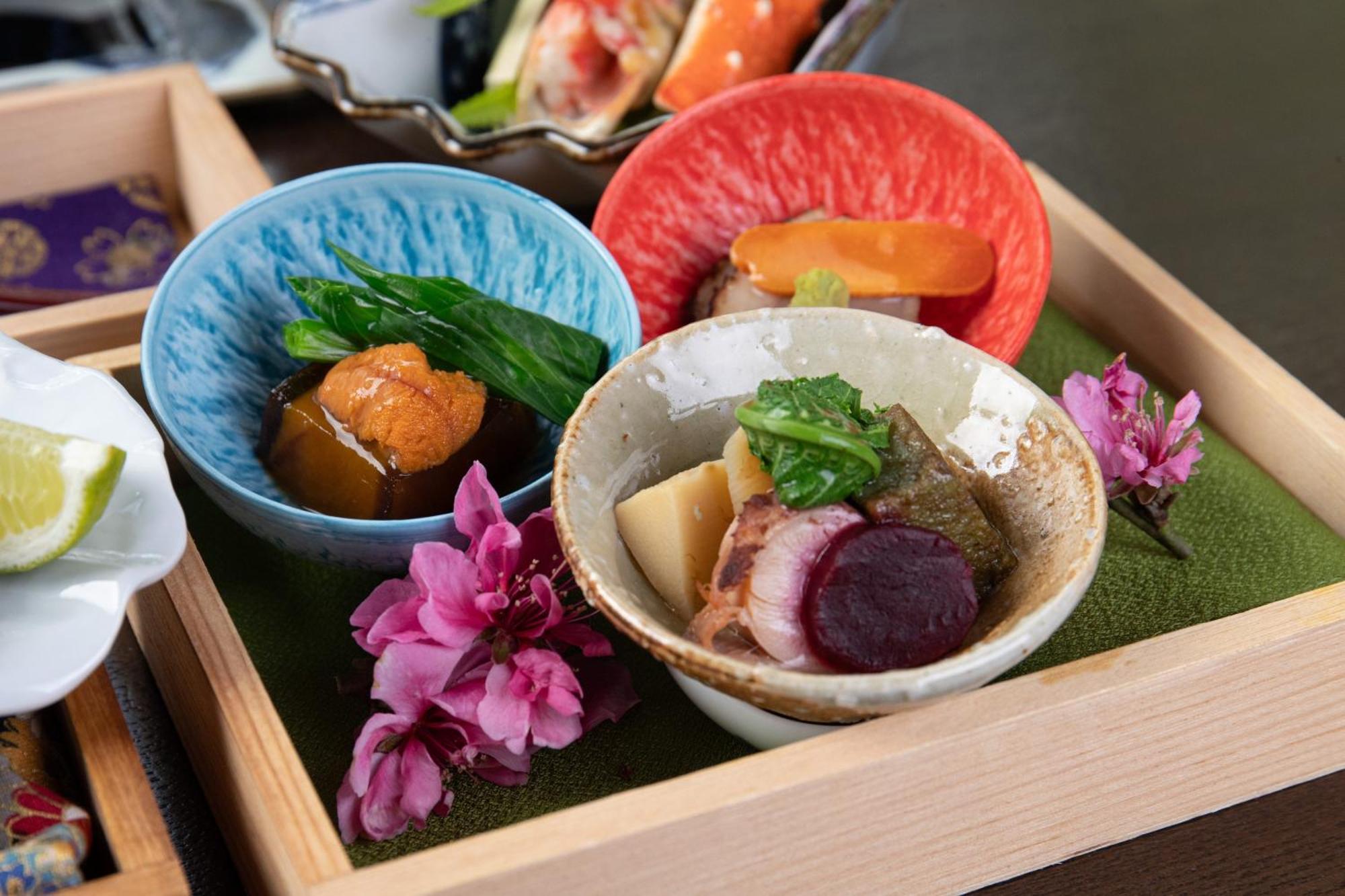 Yufuin Besso Shikisai Hotel Экстерьер фото
